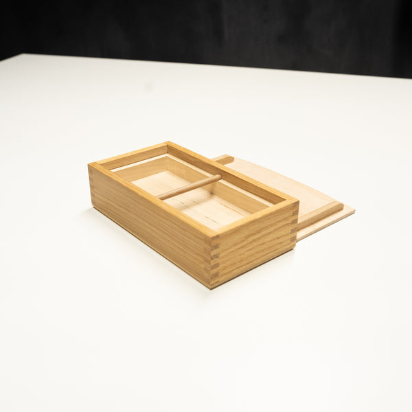 ZIRIAK. CAJA CON BANDEJA INTERIOR